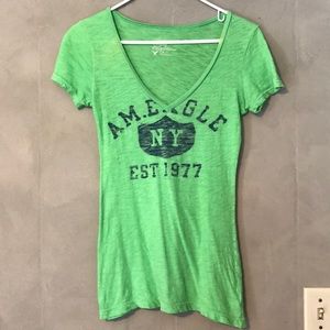 American Eagle Green V-Neck. Xsmall.